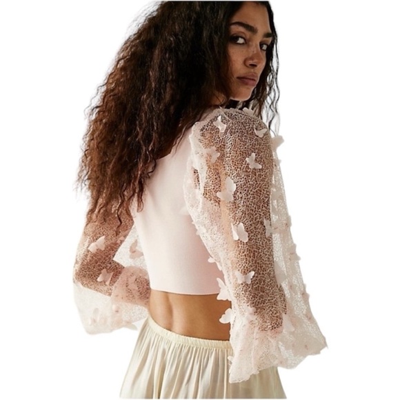 Free People Light Pink Lace Butterfly Balloon Sleeve Crop Top NWT - Picture 15 of 15